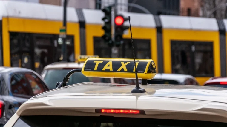 Trouver un taxi fiable à Lille, même en période d’affluence